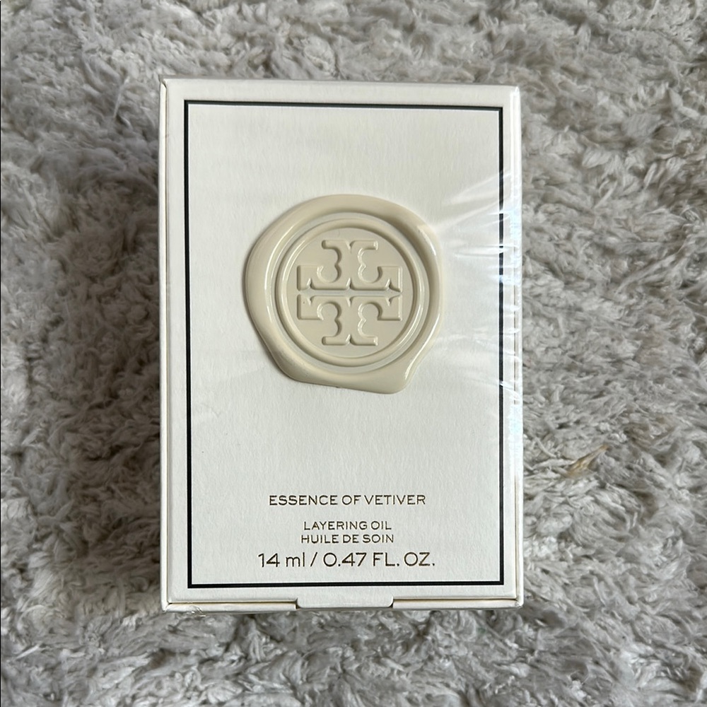 Tory Burch Essence Of Vetiver Layering Oil